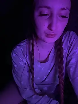 Evi murr online show from 8, 3, 2025