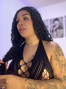 Snapshot of tinalove7 chatting on 2, 7, 2026 tinalove7 online show from 2, 7, 2026