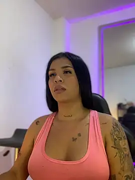 Snapshot of tinalove7 chatting on 17, 5, 2026 tinalove7 online show from 17, 5, 2026