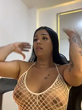 tinalove7 online show from 11, 4, 2026