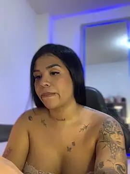 Snapshot of tinalove7 chatting on 28, 5, 2026 tinalove7 online show from 28, 5, 2026