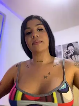 Snapshot of tinalove7 chatting on 3, 7, 2026 tinalove7 online show from 3, 7, 2026