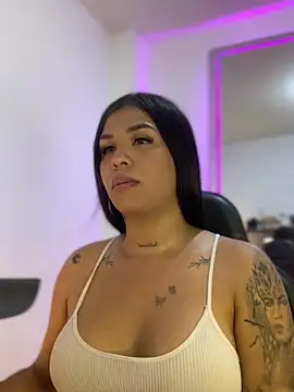 tinalove7 online show from 4, 4, 2026