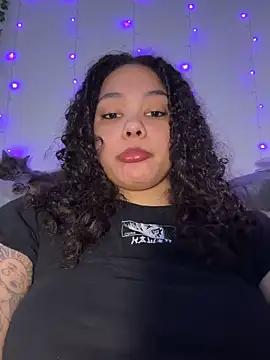 Snapshot of tastylolaaa chatting on 27, 5, 2026 tastylolaaa online show from 27, 5, 2026