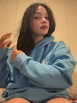 Snapshot of tastylolaaa chatting on 5, 6, 2026 tastylolaaa online show from 5, 6, 2026