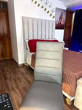 Madissonlove 1 online show from 14, 12, 2025