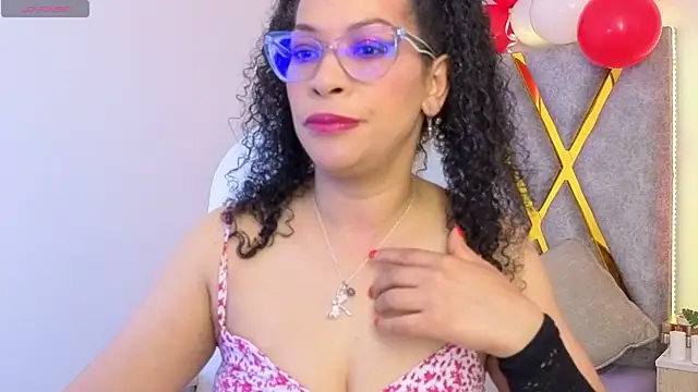 Cintiia Holmes online show from 15, 2, 2026