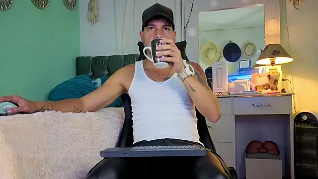Chrissken online show from 7, 10, 2025