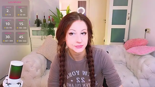 Snapshot of Katy_diamond_ chatting on 21, 9, 2025 Katy diamond online show from 21, 9, 2025