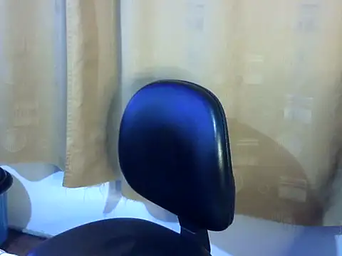 Snapshot of venusfranco_94 chatting on 27, 4, 2026 venusfranco 94 online show from 27, 4, 2026