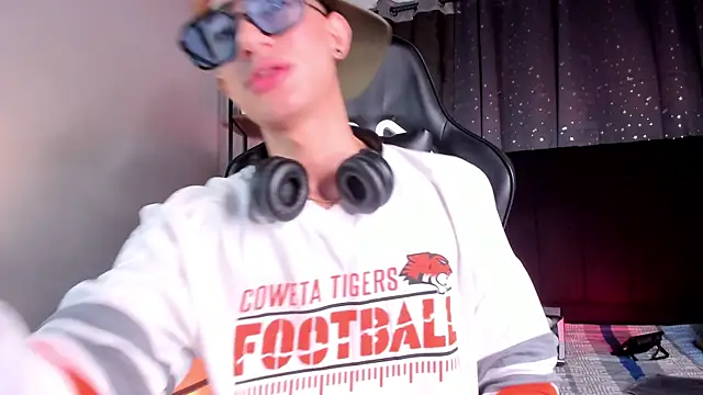 NovaaWheler online show from 3, 12, 2025