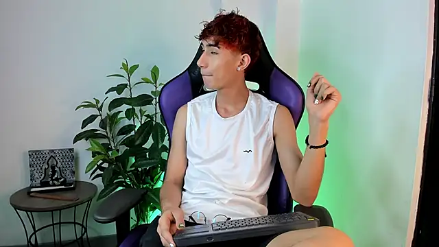NovaaWheler online show from 25, 2, 2025