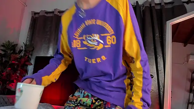 NovaaWheler online show from 8, 2, 2026