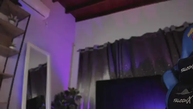 Snapshot of NovaaWheler chatting on 21, 6, 2026 NovaaWheler online show from 21, 6, 2026