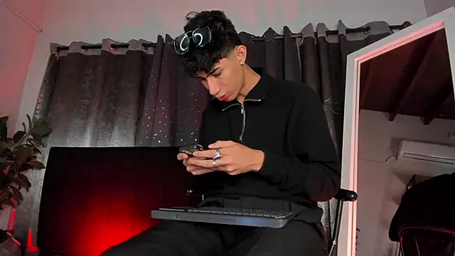 NovaaWheler online show from 19, 2, 2026