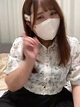 Snapshot of mitarashi_awww chatting on 13, 9, 2025 mitarashi awww online show from 13, 9, 2025