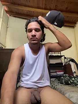 Snapshot of daniel6916 chatting on 27, 2, 2025 daniel6916 online show from 27, 2, 2025