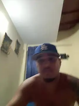 Snapshot of daniel6916 chatting on 4, 3, 2026 daniel6916 online show from 4, 3, 2026