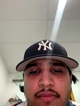 Snapshot of daniel6916 chatting on 27, 9, 2025 daniel6916 online show from 27, 9, 2025