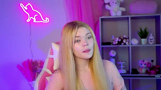 AdeleCartier online show from 22, 3, 2025