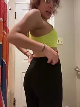 Snapshot of grassXass420 chatting on 1, 10, 2025 grassXass420 online show from 1, 10, 2025