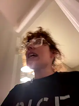 Snapshot of grassXass420 chatting on 22, 10, 2025 grassXass420 online show from 22, 10, 2025