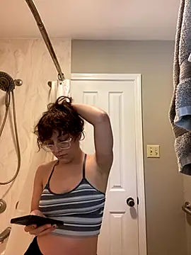 Snapshot of grassXass420 chatting on 28, 9, 2025 grassXass420 online show from 28, 9, 2025