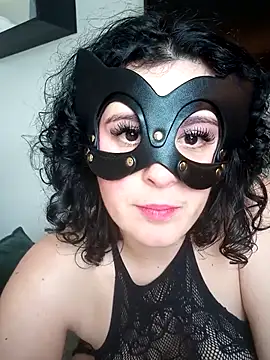 LunaSoleil9 online show from 6, 1, 2026