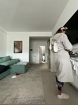 Snapshot of BonyBon29 chatting on 19, 11, 2025 BonyBon29 online show from 19, 11, 2025