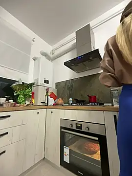 BonyBon29 online show from 14, 4, 2026