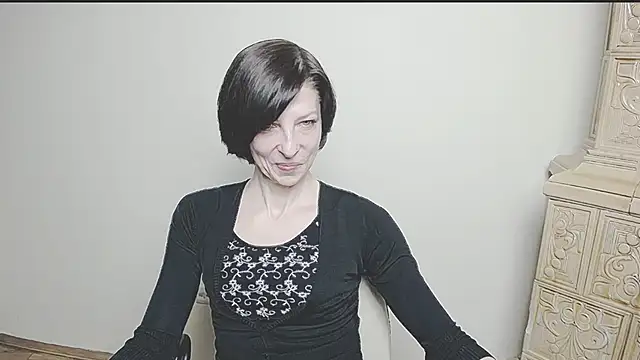  AngeliaFlow  online show from 4, 3, 2025