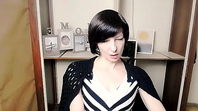  AngeliaFlow  online show from 12, 2, 2026