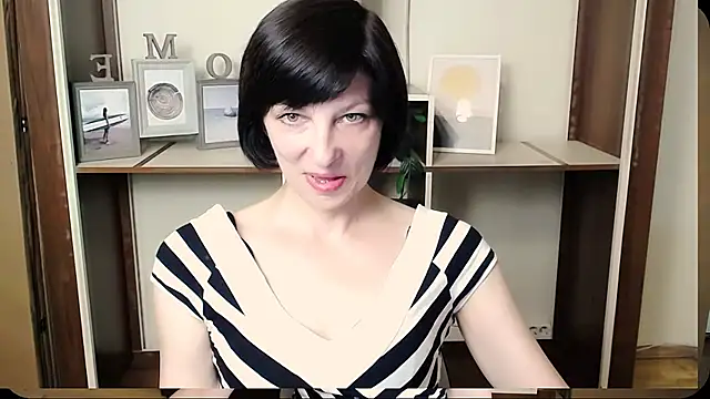 Snapshot of _AngeliaFlow_ chatting on 30, 6, 2026 AngeliaFlow online show from 30, 6, 2026