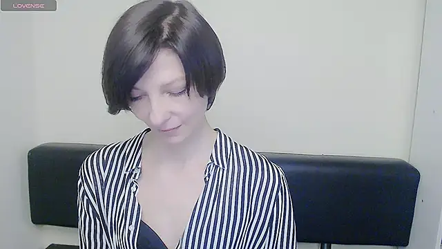  AngeliaFlow  online show from 25, 2, 2025
