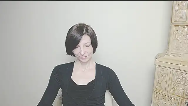  AngeliaFlow  online show from 6, 3, 2025