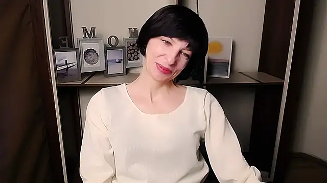  AngeliaFlow  online show from 18, 1, 2026