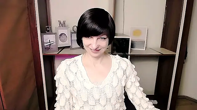  AngeliaFlow  online show from 9, 2, 2026