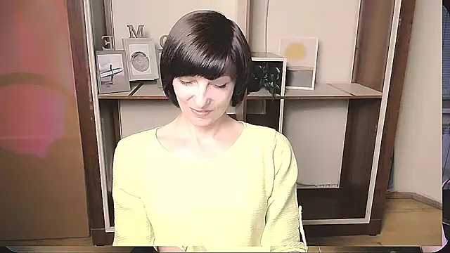  AngeliaFlow  online show from 9, 5, 2026