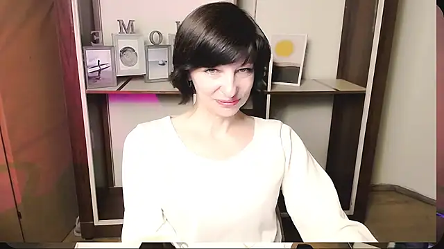  AngeliaFlow  online show from 20, 5, 2026