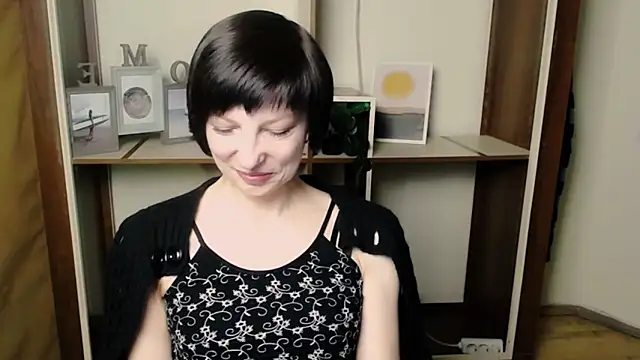  AngeliaFlow  online show from 11, 3, 2026