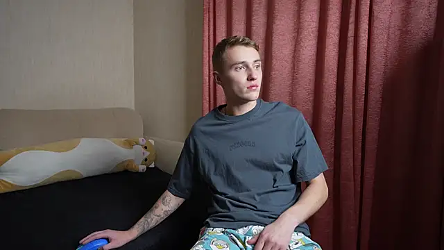 crazybottom99 online show from 12, 10, 2025