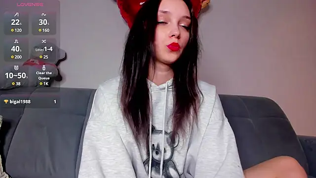 Fia Mood online show from 26, 2, 2025