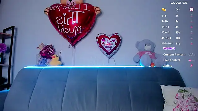 Fia Mood online show from 14, 2, 2025