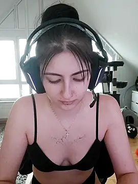 Gamergirl-Linela online show from 15, 11, 2025