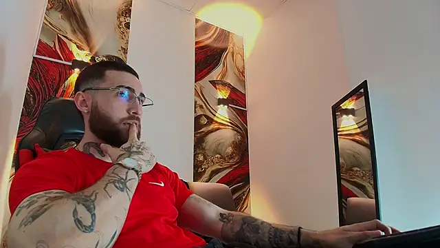 Luke davis01 online show from 24, 11, 2025