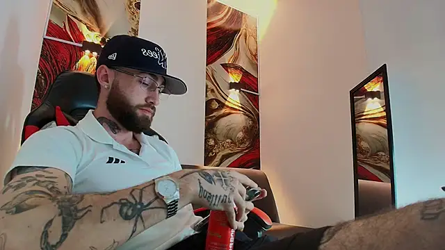 Luke davis01 online show from 17, 11, 2025