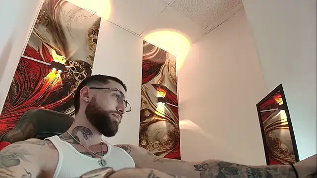 Luke davis01 online show from 15, 2, 2026