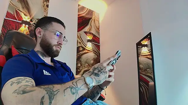 Luke davis01 online show from 7, 11, 2025