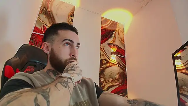 Luke davis01 online show from 25, 10, 2025