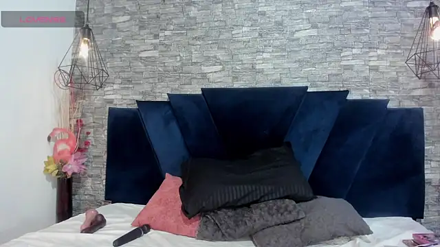 Sophia Brunett online show from 10, 1, 2026